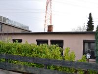 Wohnimmobilie Kauf Doppelhaus Eine Doppelhaushälfte mit vielen Nutzungsmöglichkeiten, da das Haus sich in einem kleinen Gewerbegebiet von Lohbrügge befindet.