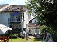 Wohnimmobilie Kauf Doppelhaus Schöne Doppelhaushälfte mit Einliegerwohnung in Feldrandlage