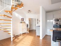 Wohnimmobilie Kauf Etagenwohnung Wohnung mit Studio
