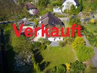 Wohnimmobilie Kauf Doppelhaus Das interessante Wohnhaus befindet sich in der Parksiedlung am Rosenrain und direkt am Fusse des Lindbergs in unmittelbarer Nähe zu den Walcheweihern, im beliebten Winter