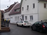 Wohnimmobilie Kauf Einfamilienhaus Zentral in Schwaikheim Wohnhaus mit Scheune