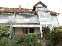 Wohnimmobilie Kauf Erdgeschosswohnung Bezugsfrei, 3 Zimmer, 2 Arbeits- oder Hobbyräume im Souterrain, Terrasse, Garten