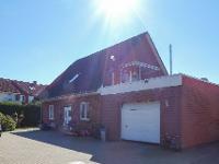 Wohnimmobilie Kauf Einfamilienhaus Niedrig-Energie-Haus mit 7 Zimmern und Garage auf tollem Grundstück in gepflegter Wohnlage