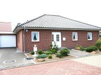 Wohnimmobilie Kauf Einfamilienhaus Bildschöner Winkelbungalow, neuwertig, elegant, praktisch und pflegeleicht