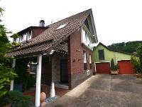Wohnimmobilie Kauf Einfamilienhaus Familienfreundliches Wohnen mit Potenzial in ruhiger Lage