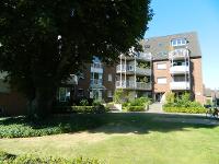 Wohnimmobilie Kauf Etagenwohnung Gepflegtes Apartment mit Tiefgaragenstellplatz in neuwertigem Wohnhaus