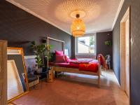 Wohnimmobilie Miete Etagenwohnung Helle Wohnung mit Südbalkon in ruhiger und grüner Innenhoflage