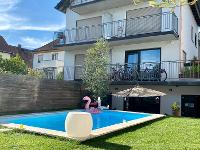 Wohnimmobilie Kauf Doppelhaus Doppelhaushälfte mit Garten & Pool