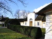 Exklusive Immobilie Denkmalgeschütze Immobilien/Neubauvorhaben/Wohnanlage/Immobilienfonds Das erste entworfene Gebäude des berühmten Architekten Christian Frederik Hansen wurde als ursprüngliches, kla