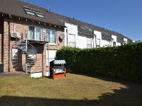 Wohnimmobilie Kauf Etagenwohnung Zustand immer noch wie zu Neubauzeiten: 3 Zimmer Wohnung im 1. OG mit alleiniger Gartennutzung