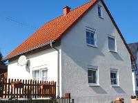 Wohnimmobilie Kauf Einfamilienhaus Klein, Fein und Mein! Entzückendes Haus mit tollem Garten.