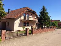 Wohnimmobilie Kauf Einfamilienhaus Großes EFH mit Poolhaus