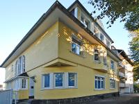 Wohnimmobilie Kauf Etagenwohnung Bei dieser schönen, und sehr gut geschnittenen 4-Zimmer-Wohnung handelt es sich um eine mit Liebe zum Detail renoviert Altbauwohnung, welcher sich auf der 1. Etage ein