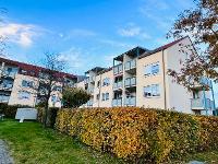 Wohnimmobilie Kauf Etagenwohnung 2-Raum-Wohnung am Kulkwitzer See mit Tiefgarage, Loggia & traumhaftem Ausblick aufs Feld