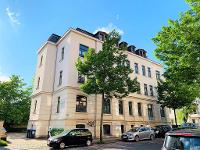 Wohnimmobilie Kauf Erdgeschosswohnung Gemütliche Ein-Raum-Altbauwohnung mit Balkon & Tageslichtbad in attraktiver Wohngegend