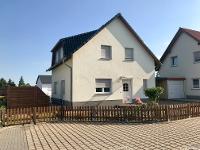 Wohnimmobilie Kauf Einfamilienhaus Neuwertiges Einfamilienhaus in Angersdorf bei Halle