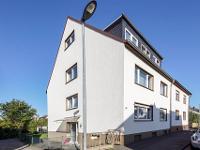 Wohnimmobilie Miete Dachgeschosswohnung Drei-Zimmer-Wohnung in ruhiger aber dennoch zentraler Lage wartet auf neue Mieter!