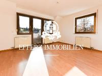 Wohnimmobilie Miete Dachgeschosswohnung Lichtdurchflutete 3-Zimmer-Wohnung mit zwei Balkonen!