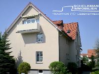 Wohnimmobilie Kauf Etagenwohnung Schön geschnittene und sympathisch vermietete Dreiraumwohnung mit Balkon und Stellplatz in Weimar/ Legefeld