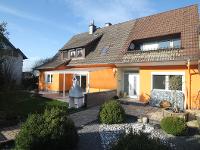 Wohnimmobilie Kauf Mehrfamilienhaus Tolles Dreifamilienhaus mit 3 Einheiten und großem Grundstück.