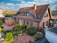Wohnimmobilie Kauf Einfamilienhaus Familienhaus mit tollem Garten