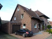 Wohnimmobilie Kauf Doppelhaus Modernes Einfamilienhaus in ruhiger Sackgassenlage