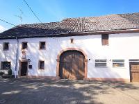 Wohnimmobilie Kauf Burg/Schloß/Bauernhaus/Villa/Herrenhaus/Landhaus/Reiterhof Charmantes Bauernhaus mit Nebengebäude und schönem Garten