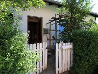 Wohnimmobilie Kauf Einfamilienhaus Zauberhaftes Einfamilienhaus in idyllischer Ortsrandlage mit Einliegerwohnung
