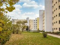 Wohnimmobilie Kauf Etagenwohnung 2-Zimmer ETW mit attraktivem Grundriss, Balkon und TG-Stellplatz in Top gepflegter Wohnanlage Nähe U-Bahn Georg-Brauchle-Ring!