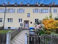 Wohnimmobilie Kauf Etagenwohnung Ihre neue Maisonettewohnung, mit einer Gesamtfläche von ca 72 m², davon sind ca 18 m² Nutzfläche und ca 54 m² Wohnfläche, befindet sich im 1. Obergeschoss eines 4-Part