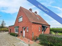 Wohnimmobilie Kauf Einfamilienhaus Zwischen Küstenzauber und Weitblick: Ihr neues Zuhause in Ostfriesland