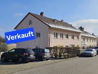 Wohnimmobilie Kauf Etagenwohnung Gepflegte Erdgeschoßwohnung in einem 5 Familienhaus mit eigenem Garten / Terrasse und Stellplatz