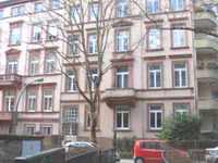 Wohnimmobilie Kauf Etagenwohnung Attraktive 4 Zimmer-Eigentumswohnung mit Altbauflair und Terrasse in Bestlage des Frankfurter Nordends!